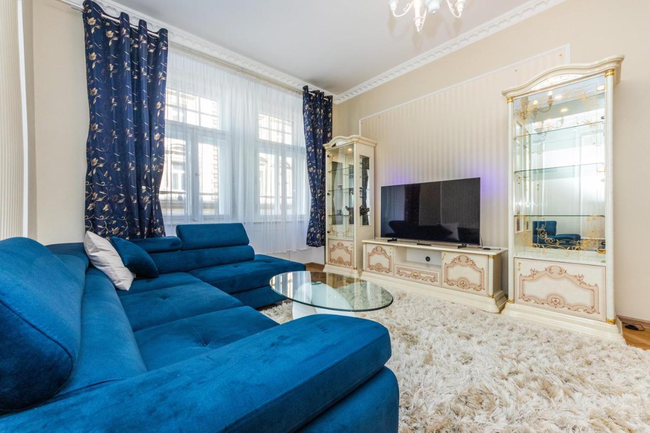 Prostorný třípokojový apartmán u nábřeží Vltavy Praga Exterior foto